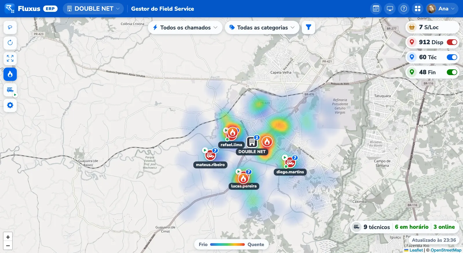 Mapa de calor dos chamados, com os focos marcados e os técnicos em volta